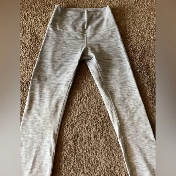 Women’s Lululemon High Rise Tight Gray Melange Ombré Leggings - Picture 4 of 8